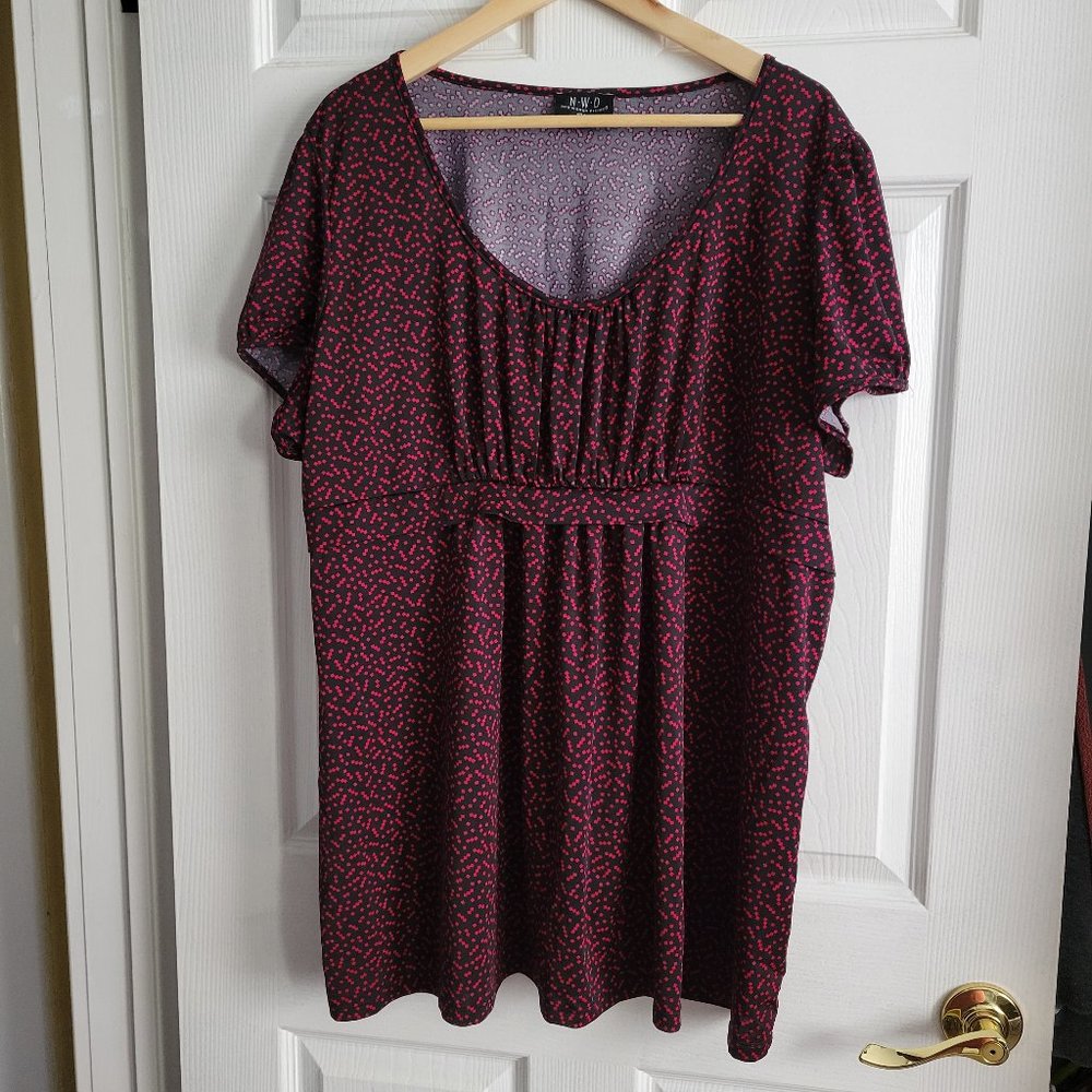 NWD Square Dots Print Top